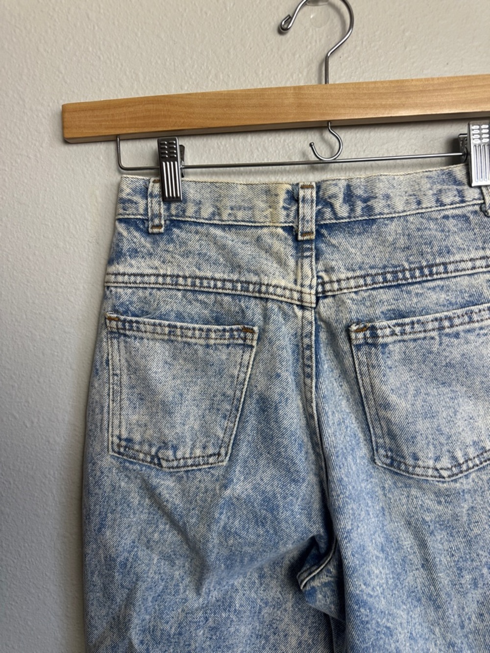 Dirty dancing 80s vintage high waisted Acid Wash Denim Bermuda Jean Shorts - Picture 7 of 9
